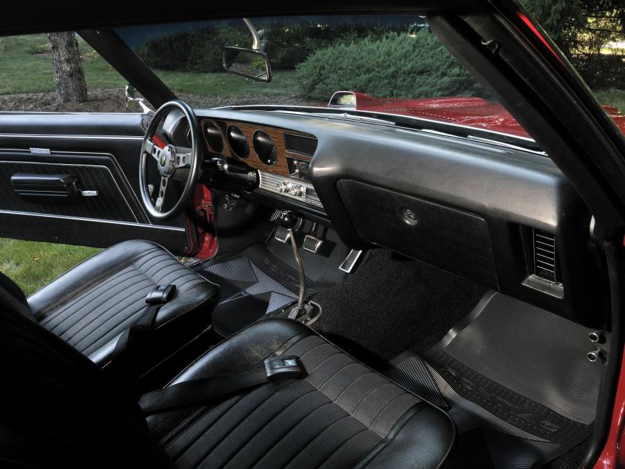  Pontiac GTO Hardtop Coupe 1970 года  (фото 6 из 13)